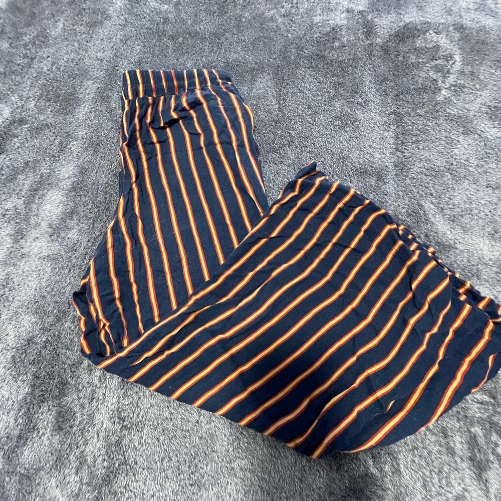 Striped Bottoms - Picture 6 of 6